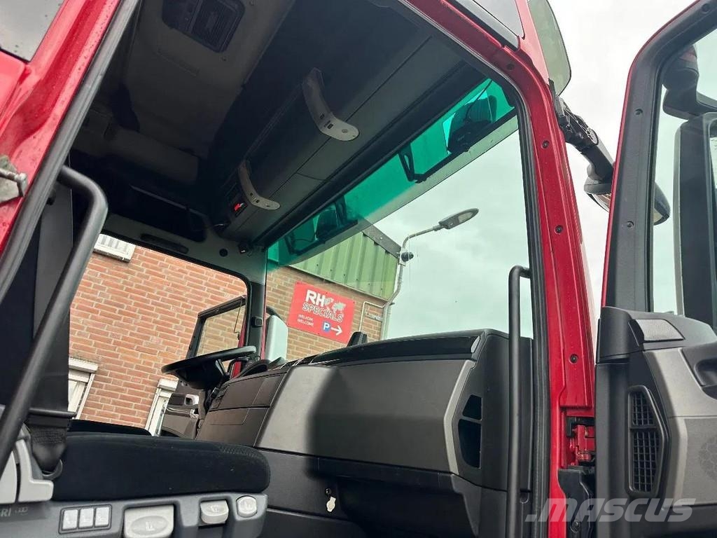 MAN TGX 33.560 6X4 EURO 6 - 113 TON - 290400 KM Ťahače