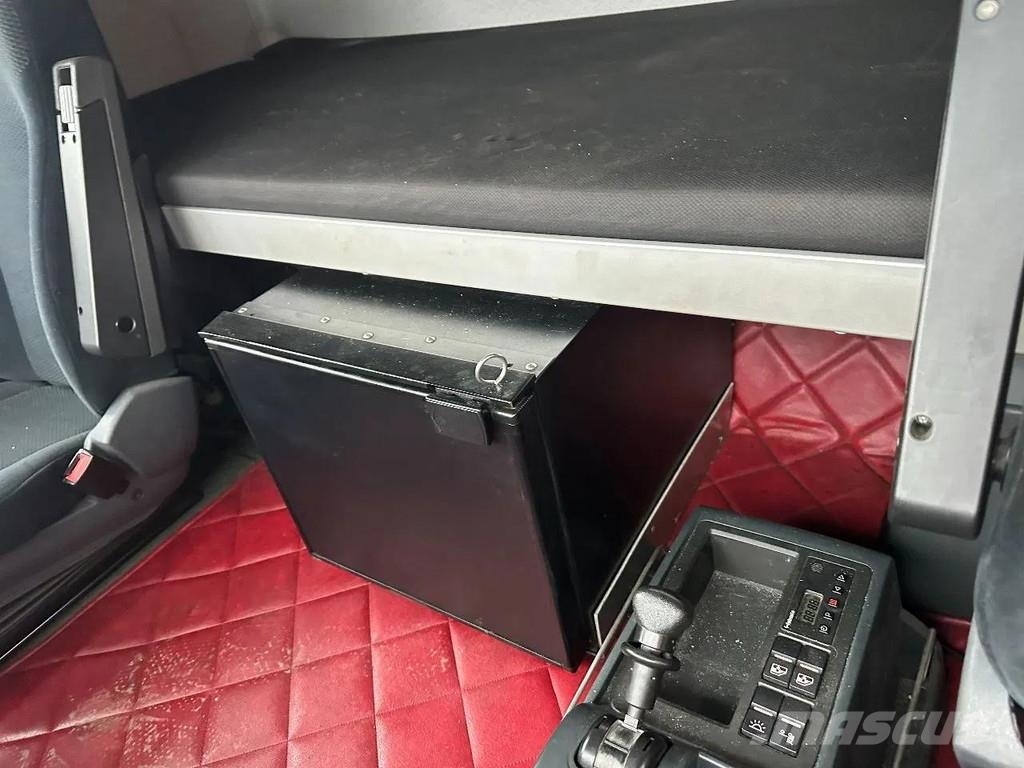 MAN TGX 33.560 6X4 EURO 6 - 113 TON - 290400 KM Ťahače