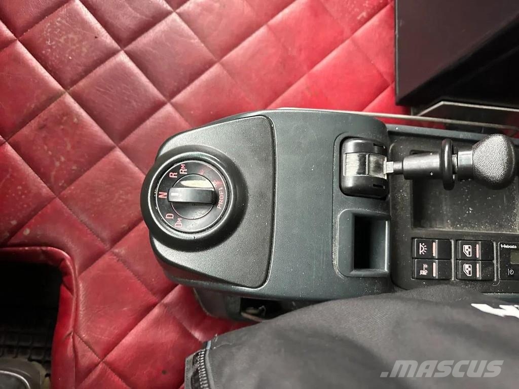 MAN TGX 33.560 6X4 EURO 6 - 113 TON - 290400 KM Ťahače