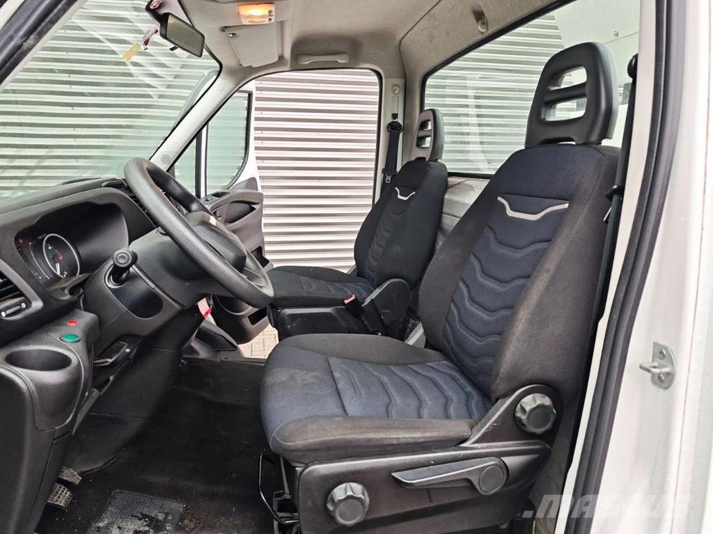 Iveco Daily 35-140 Oil & Steel Snake 2010 H Plus Autoplošiny