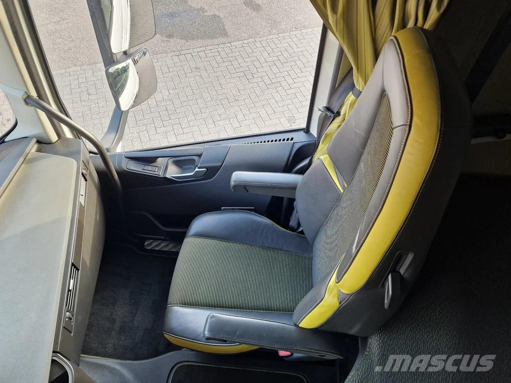 Volvo FH 16.750 Globetrotter 4x2 - Retarder - I parkcool Tractor Units