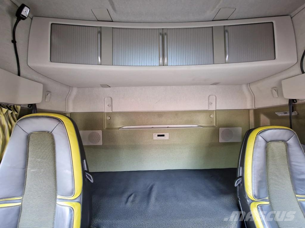 Volvo FH 16.750 Globetrotter 4x2 - Retarder - I parkcool Tractor Units