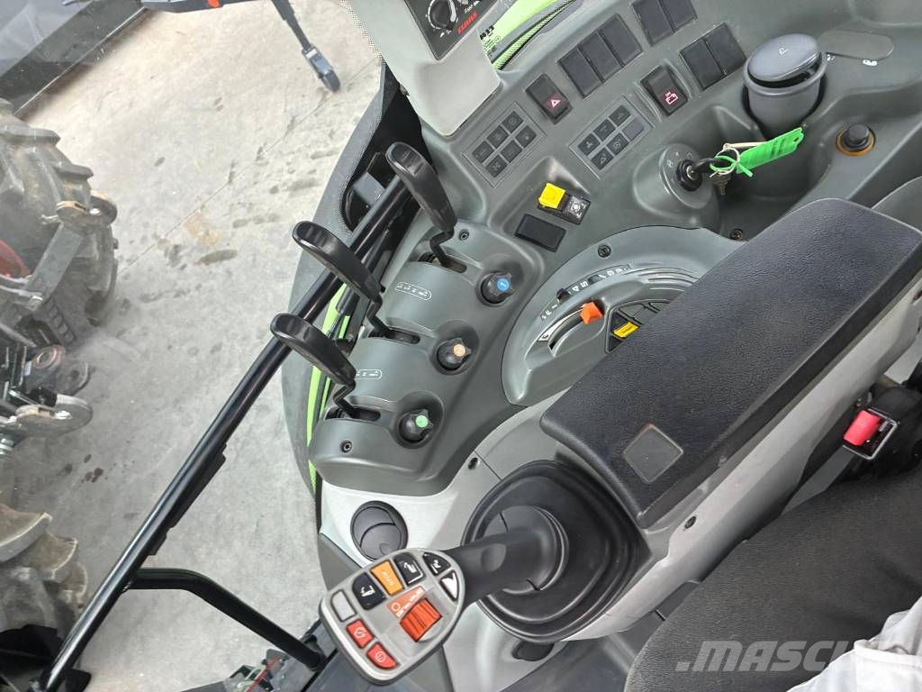 CLAAS Arion 420 Tractoren