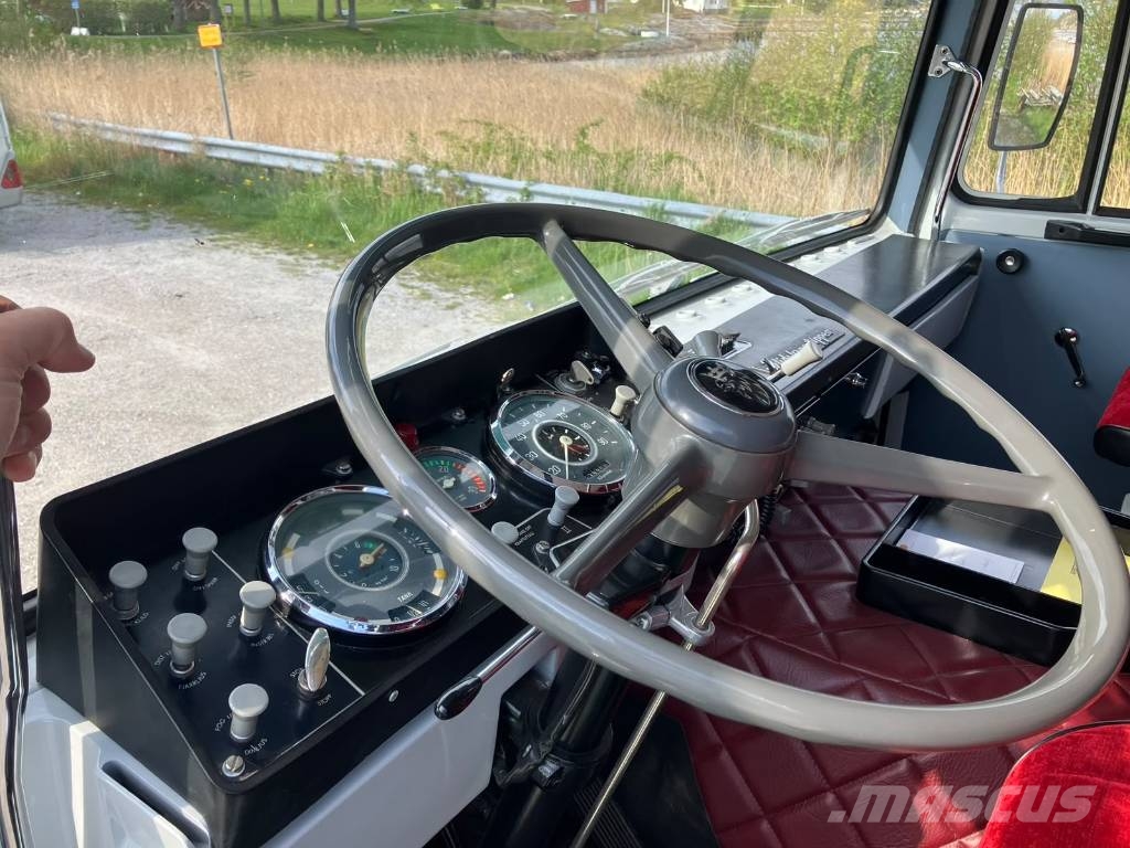 Scania 140 Camiones bañeras basculantes o volquetes