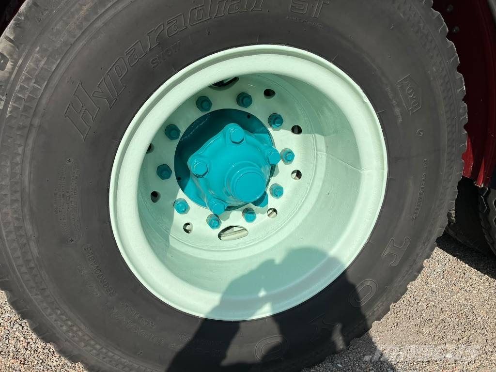 Scania 140 Camiones bañeras basculantes o volquetes