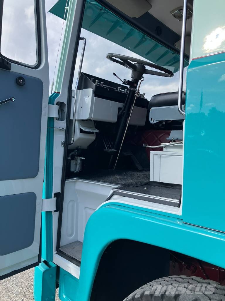 Scania 140 Camiones bañeras basculantes o volquetes
