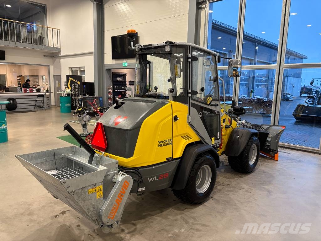 Wacker Neuson WL 28 Kolové nakladače