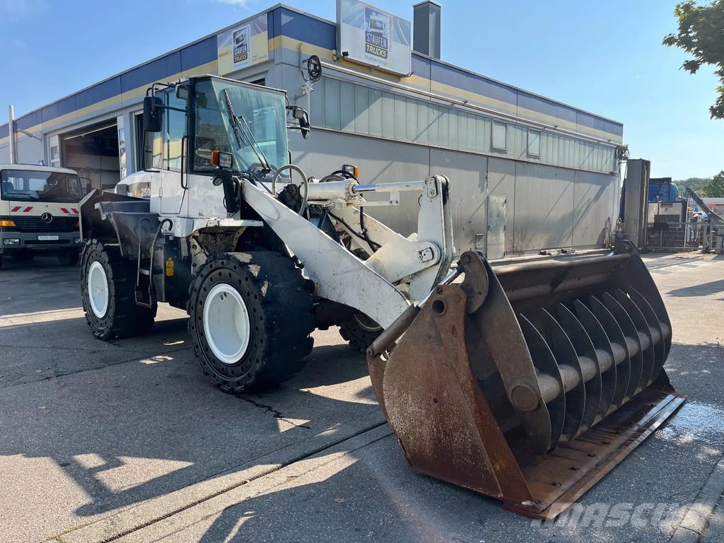 Komatsu WA250 WA250-6 Radlader*Klima*Hochschaufel*Recyclin Cargadoras sobre ruedas