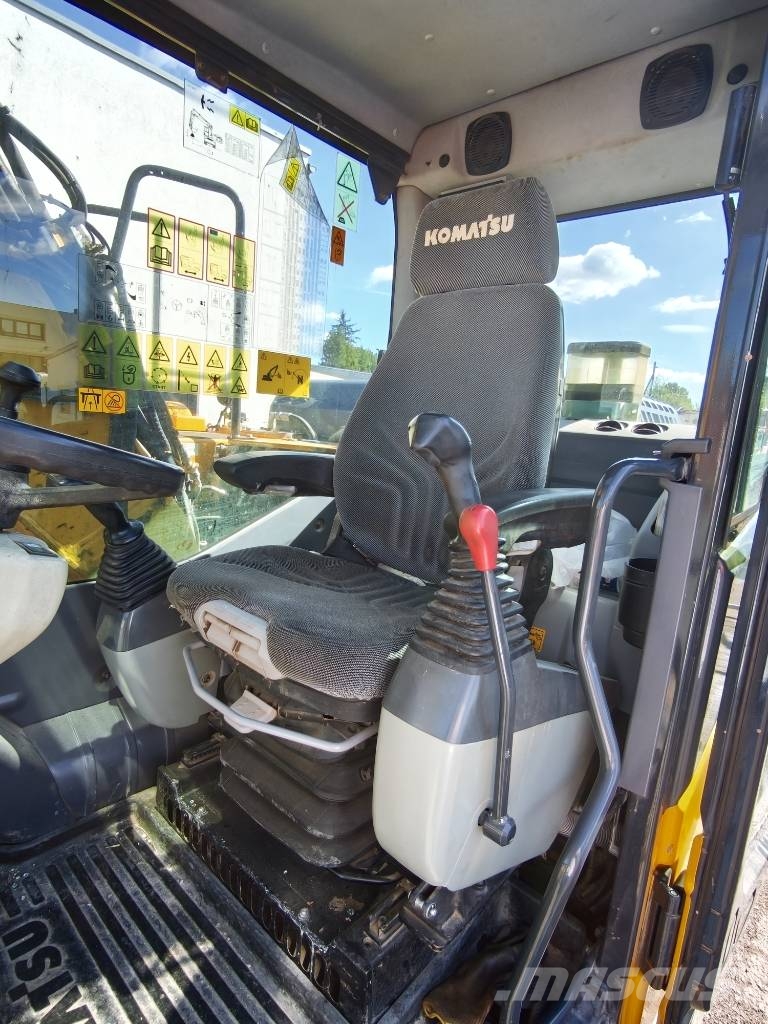 Komatsu PW 148-8 *Rotortilt* Klima* 2 Schaufeln Mobilbagger