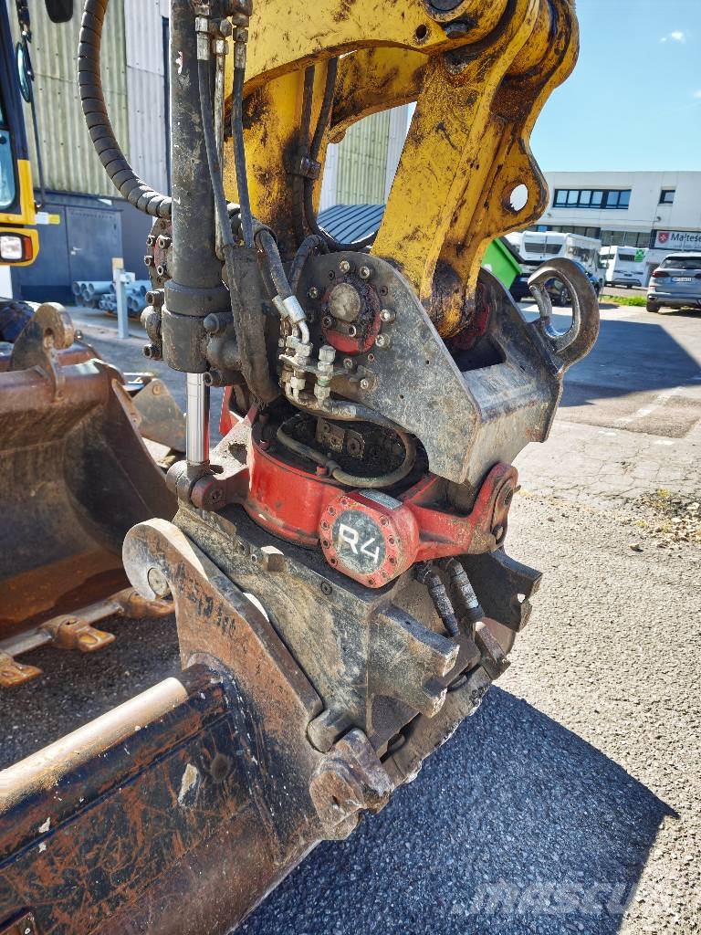 Komatsu PW 148-8 *Rotortilt* Klima* 2 Schaufeln Mobilbagger