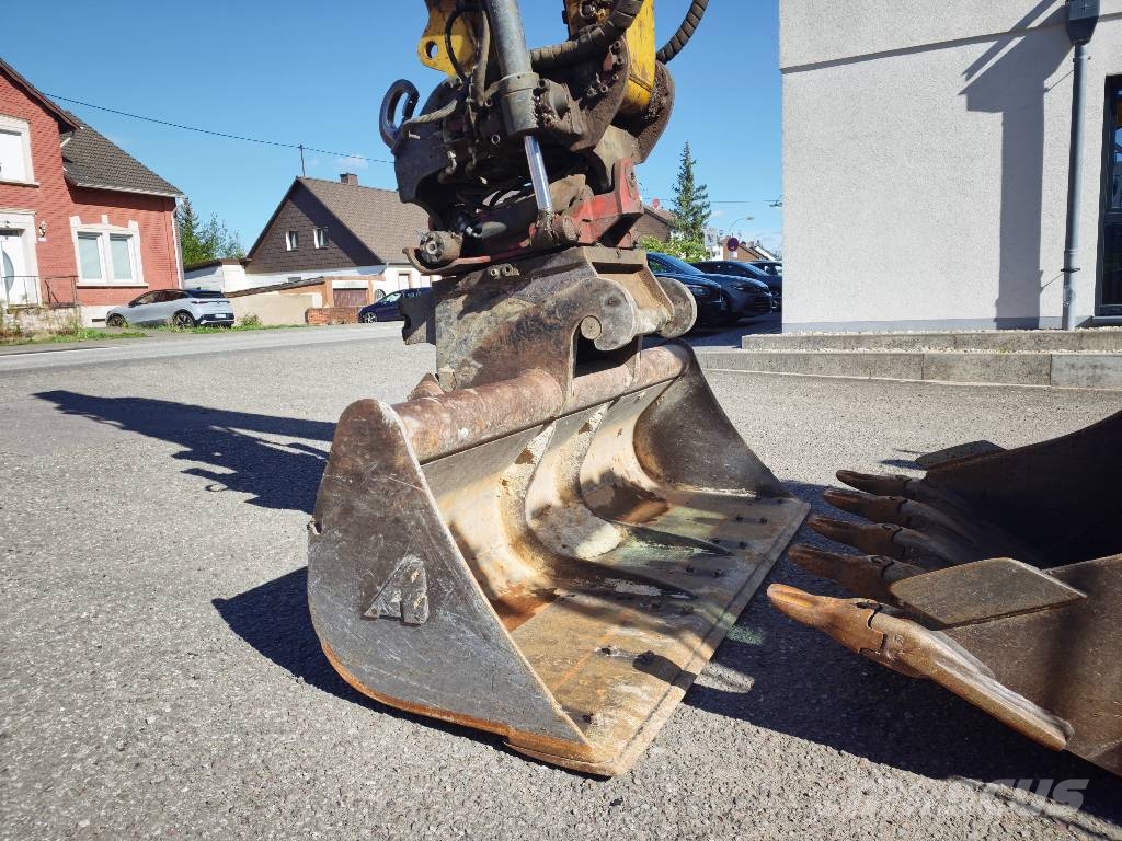 Komatsu PW 148-8 *Rotortilt* Klima* 2 Schaufeln Mobilbagger