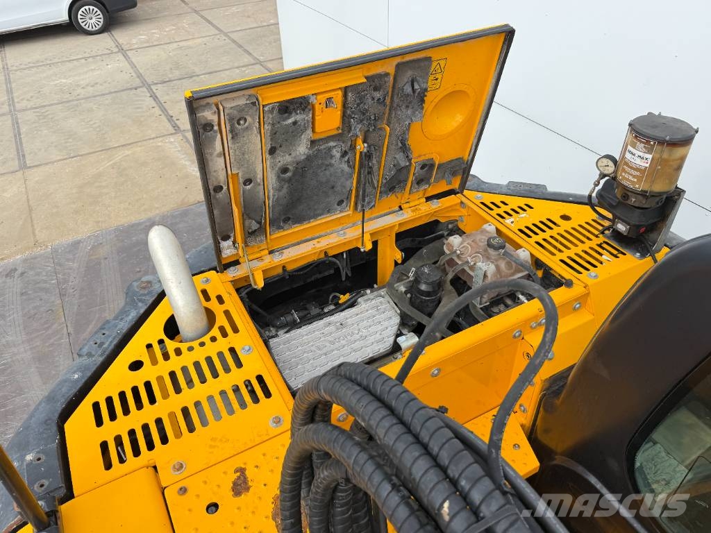 JCB JZ141LC - Automatic Greasing / Hammer Lines Raupenbagger