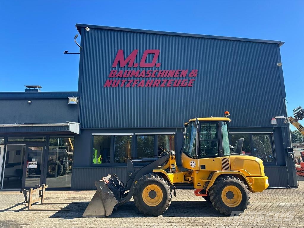 Volvo L 30 G / SW / Klappschaufel / Gabel Radlader