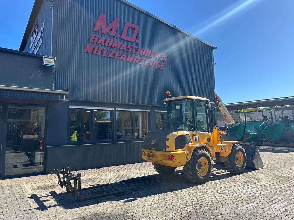Volvo L 30 G / SW / Klappschaufel / Gabel Radlader