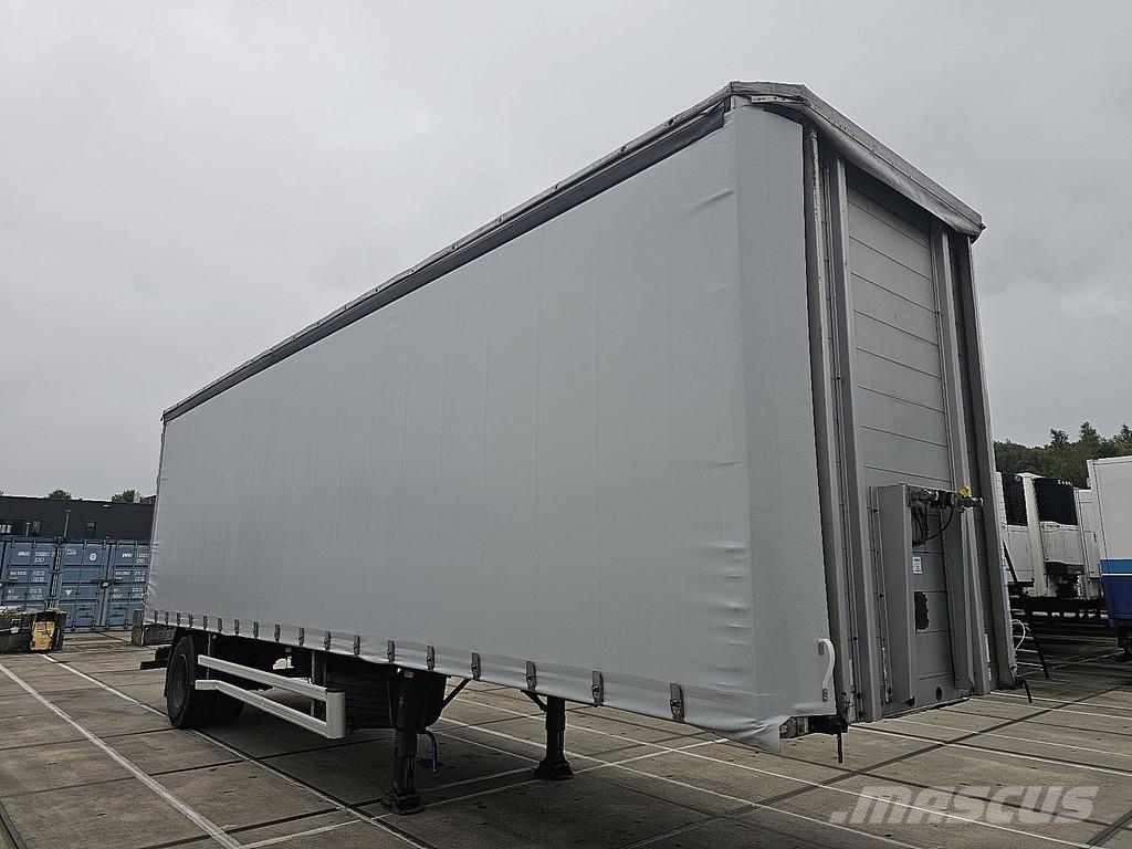 Meusburger PS10 STEER AXLE CITY, NEW CURTAINS, FORKLIFT CONNE Тентованные полуприцепы
