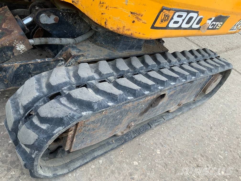JCB 8008 CTS Mini bagri <7t