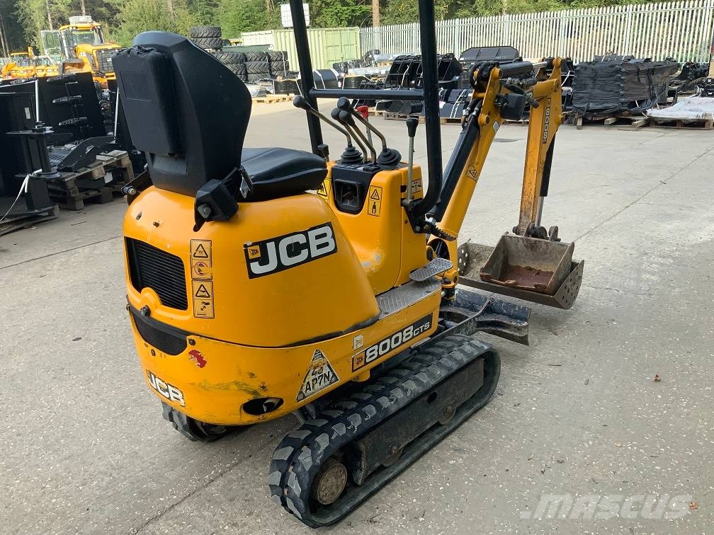 JCB 8008 CTS Mini bagri <7t