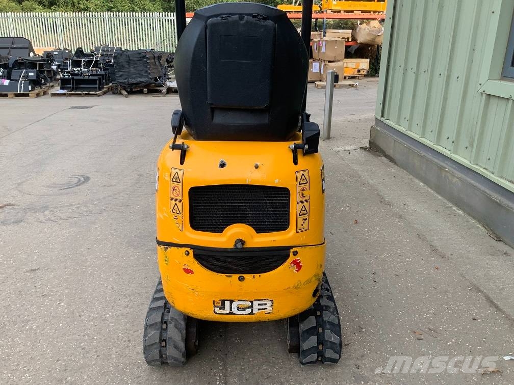 JCB 8008 CTS Mini bagri <7t