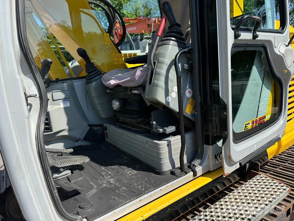 New Holland E115SR-1ES Rupsgraafmachines
