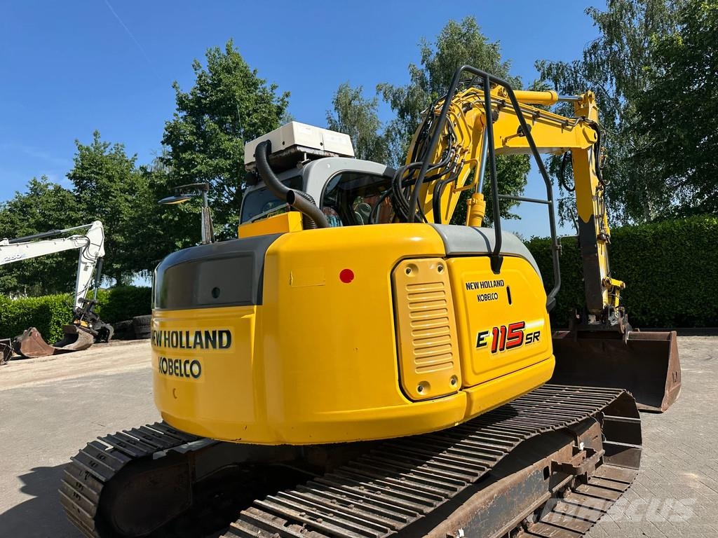New Holland E115SR-1ES Rupsgraafmachines