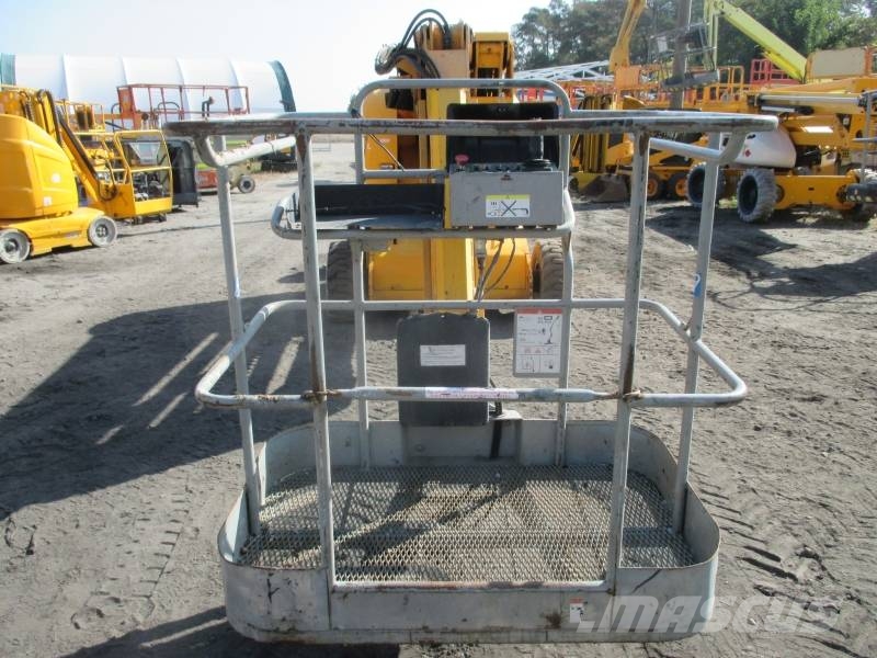 Manitou 170AETJ ブームリフト 屈伸型