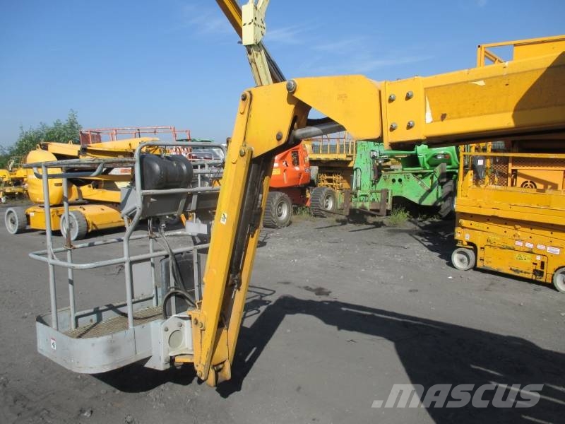 Manitou 170AETJ ブームリフト 屈伸型