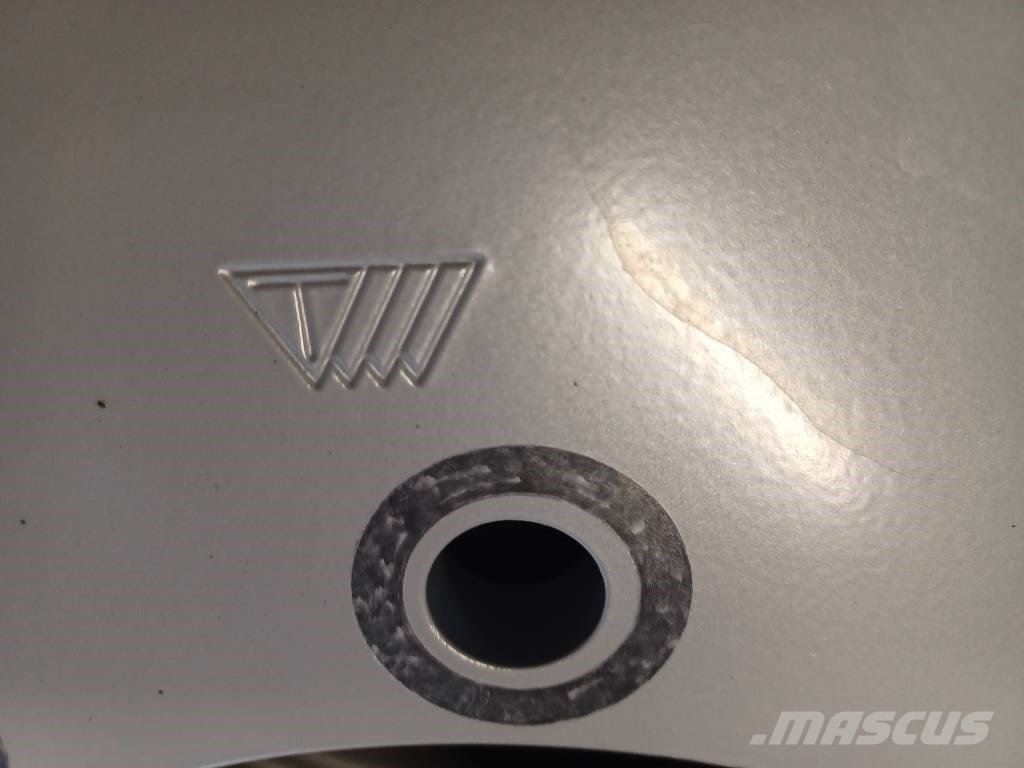 Trelleborg VF 710/60R42 renkaat vanteineen Ελαστικά και ζάντες