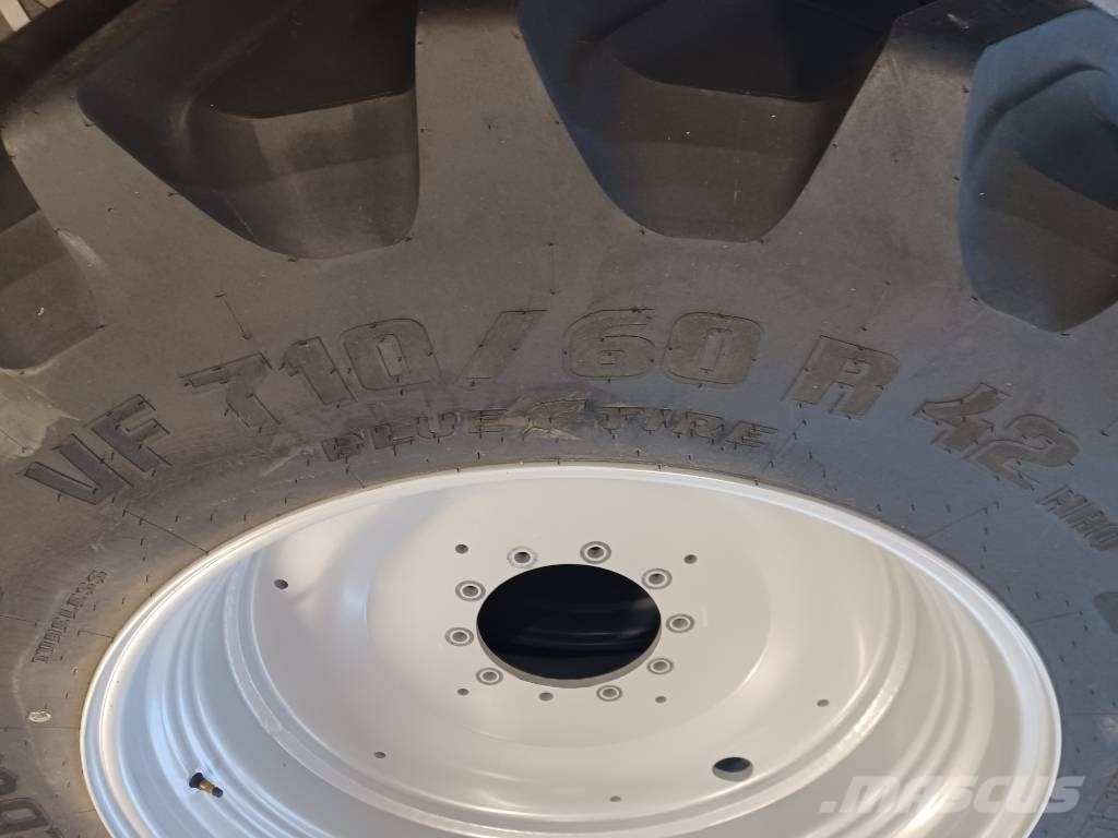 Trelleborg VF 710/60R42 renkaat vanteineen Ελαστικά και ζάντες
