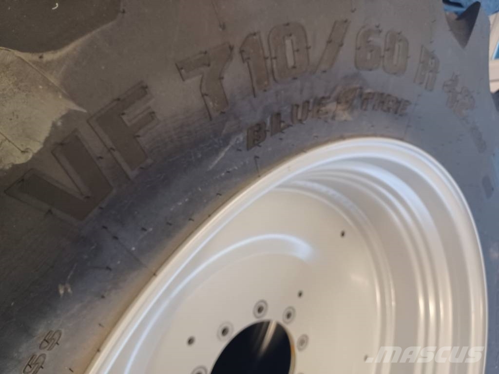Trelleborg VF 710/60R42 renkaat vanteineen Ελαστικά και ζάντες