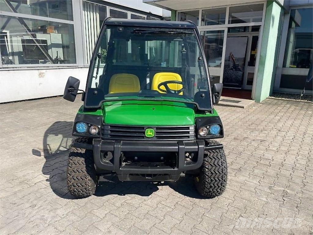 John Deere Gator HPX 815E Трактора