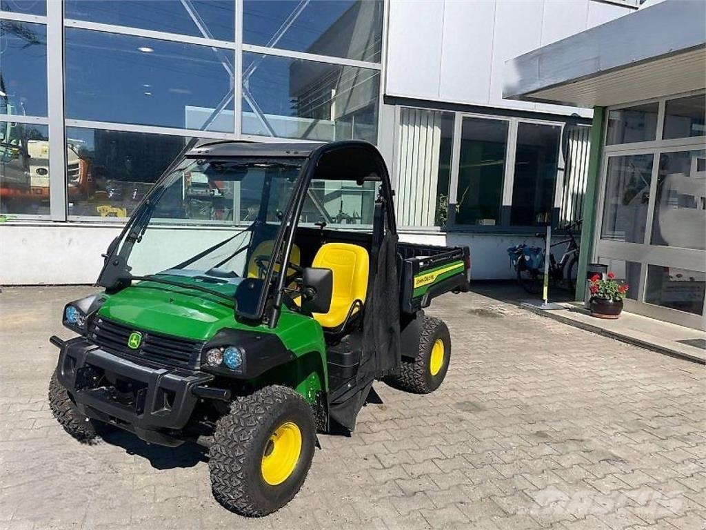John Deere Gator HPX 815E Трактора