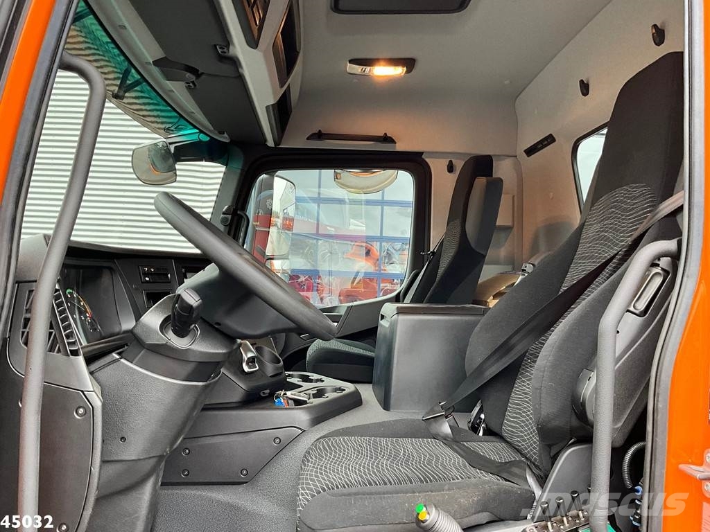 Mercedes-Benz ACTROS 2543 HMF 23 Tonmeter laadkraan Hook lift trucks