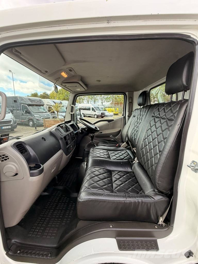 Nissan Cabstar ZED20.2H أخرى