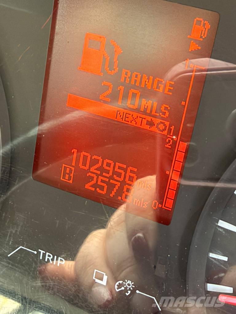 Nissan Cabstar ZED20.2H أخرى