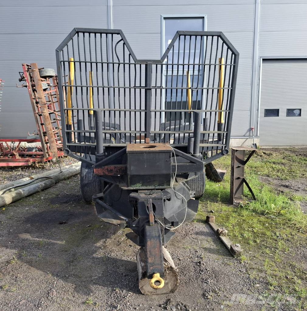 Metsäperävaunu Forest trailers