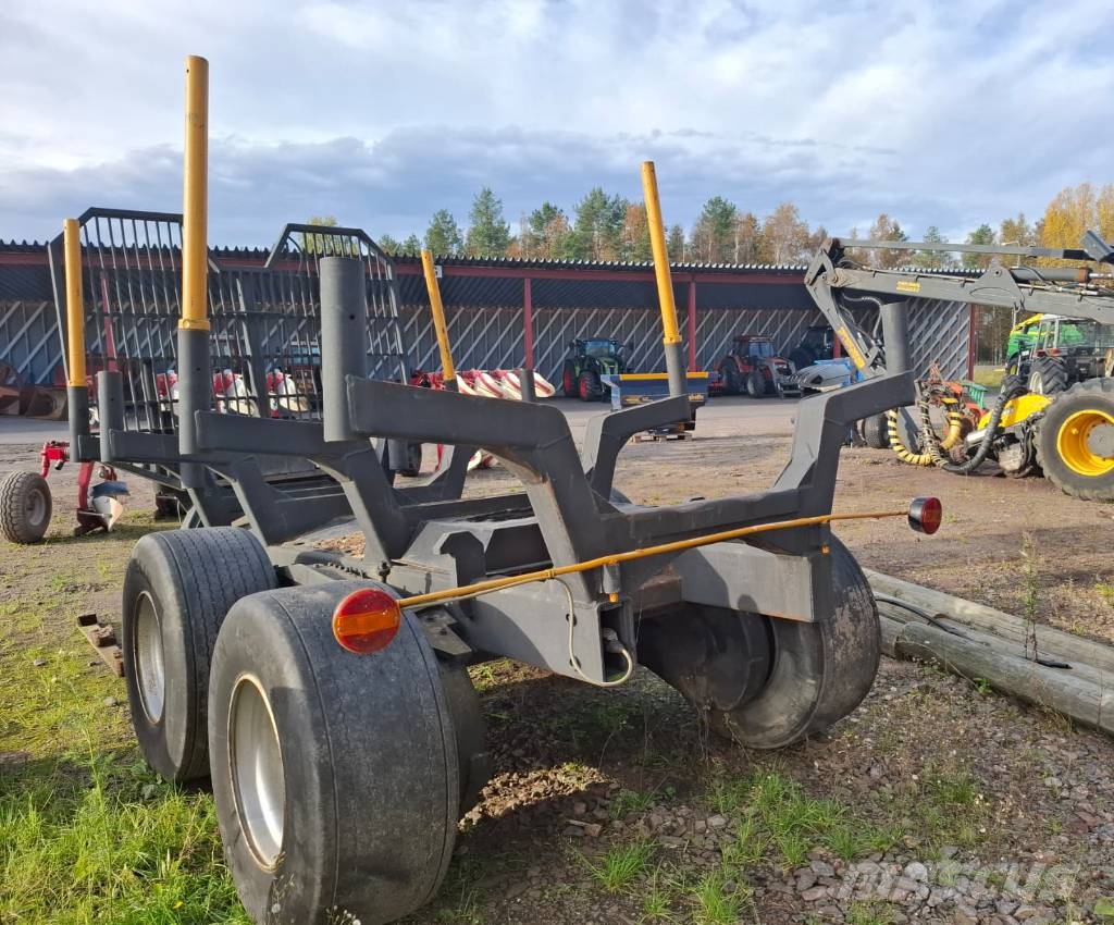 Metsäperävaunu Forest trailers
