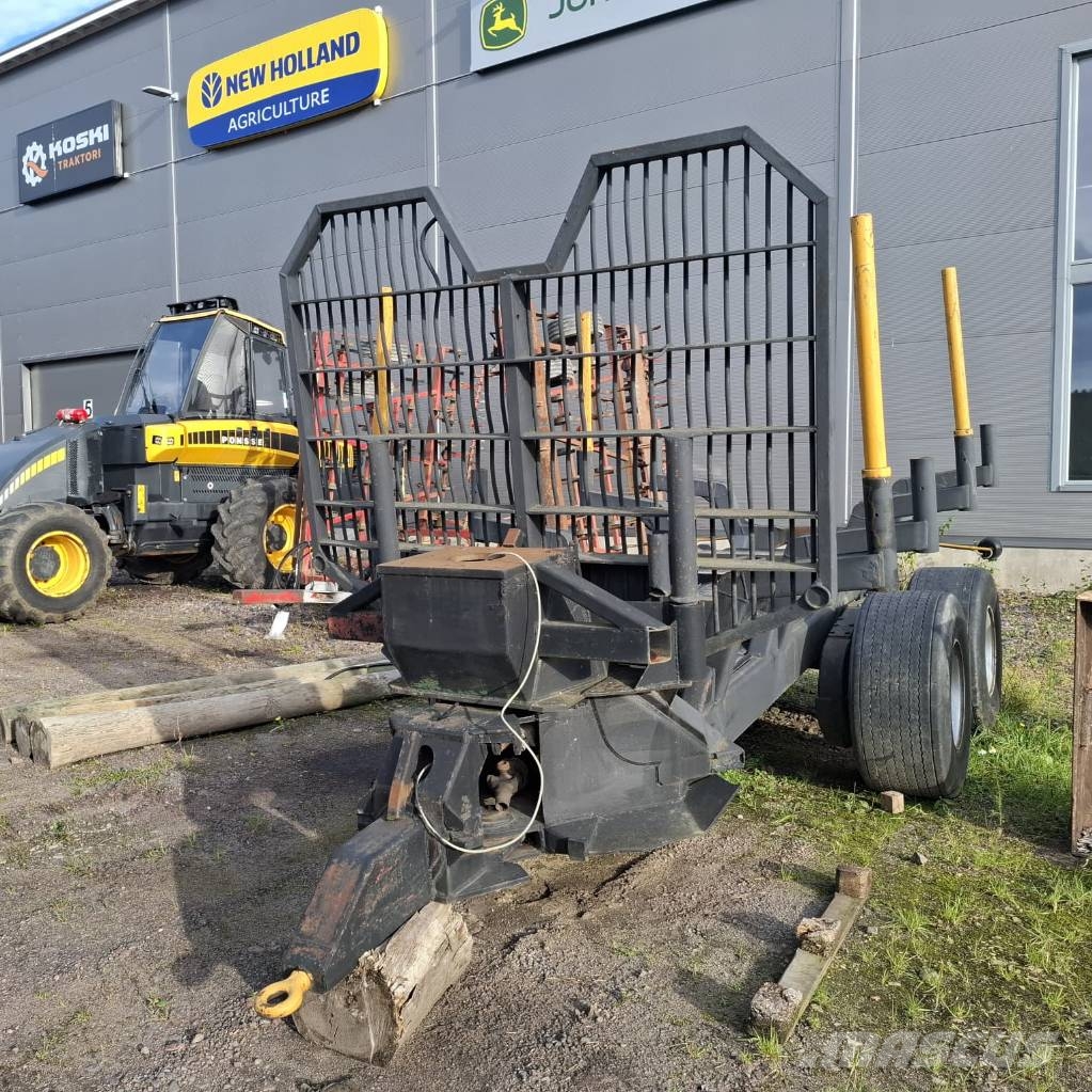 Metsäperävaunu Forest trailers