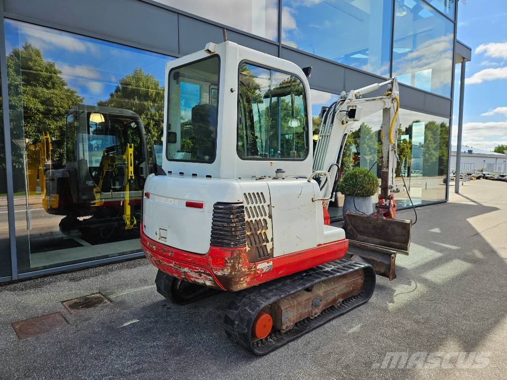 Takeuchi TB 125 حفارات صغيرة أقل من 7 طن (حفارات صغيرة)