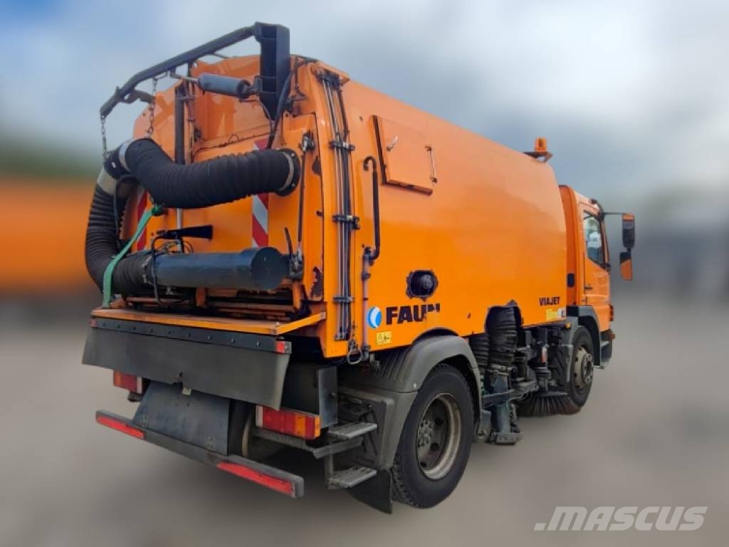 Mercedes-Benz Atego 1518 Kehrmaschine