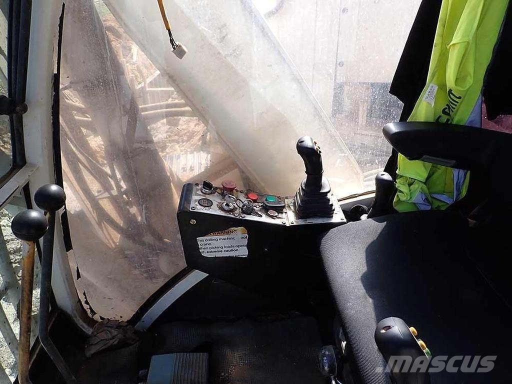 Soilmec SR30 Surface drill rigs