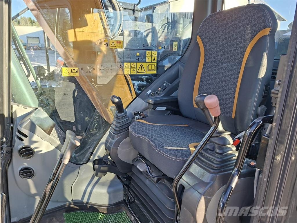 CASE CX145DSR -PYÖRITTÄJÄLLÄ- Telakaivukoneet