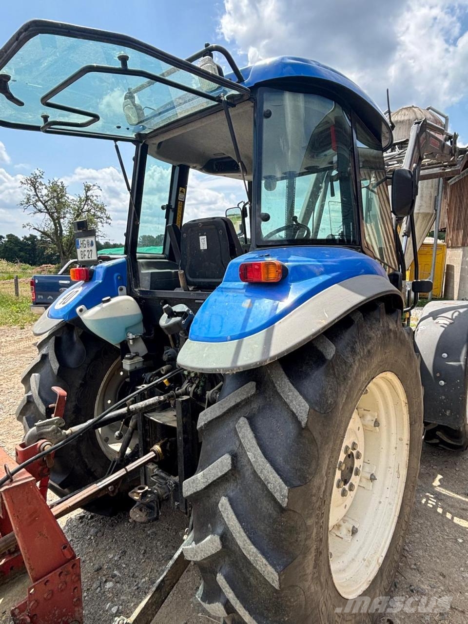 New Holland TD 80 D Traktory