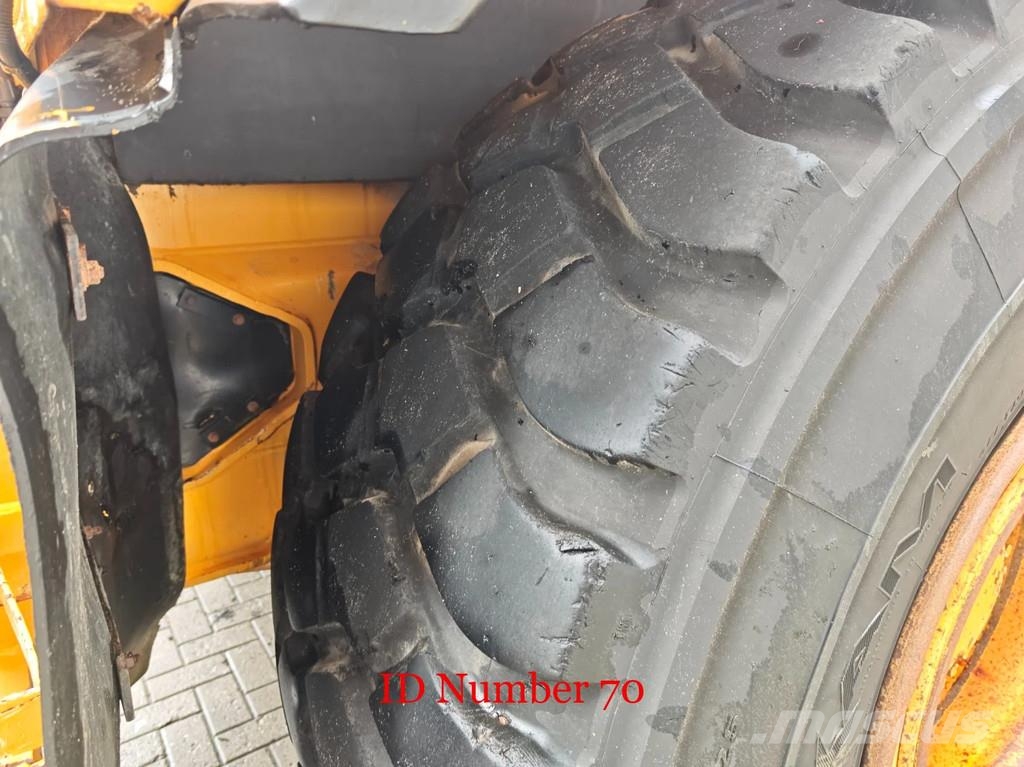 Volvo A35C 6x6 ساحبات مفصلية