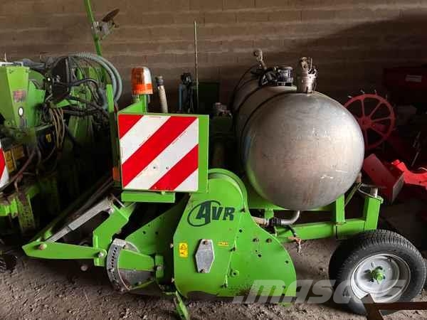 AVR - Multivator Farmer Perunalaitteet - Muut