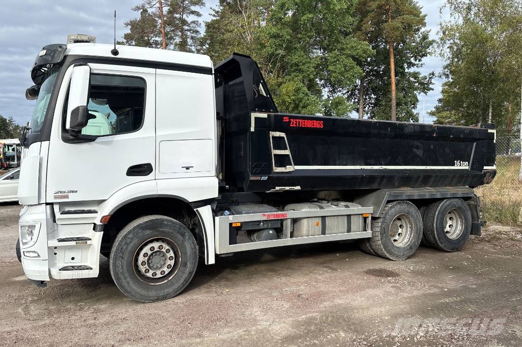 MERCEDES BENZ AROCS 2636 6*2, Endast 214047km Kiper tovornjaki