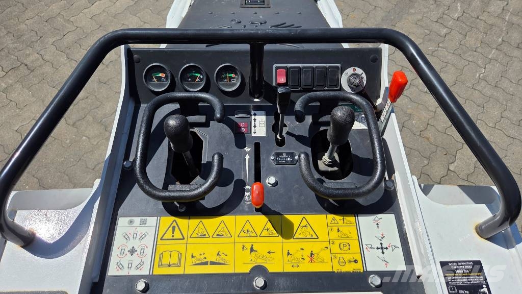 Bobcat MT 100 Mini pale