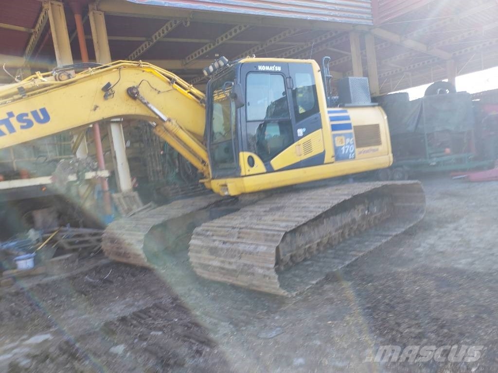 Komatsu PC 170 LC-10 حفارات زحافة