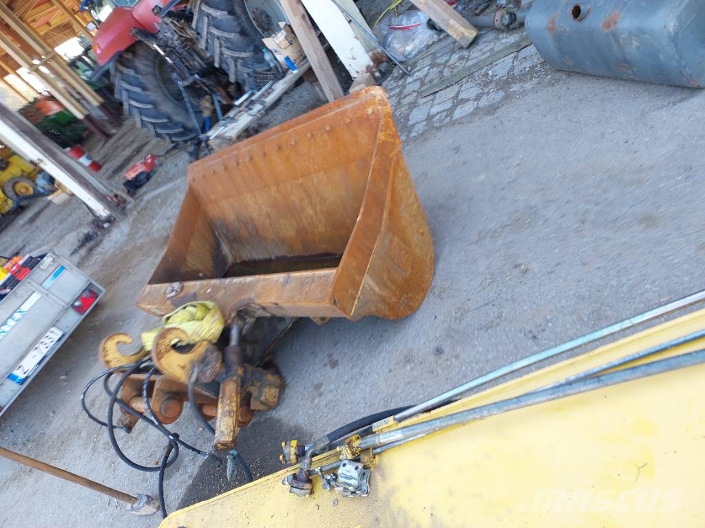 Komatsu PC 170 LC-10 حفارات زحافة