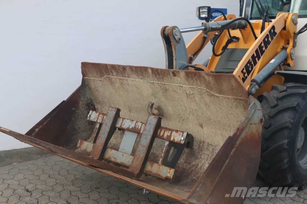 Liebherr L507 Speeder Wheel loaders