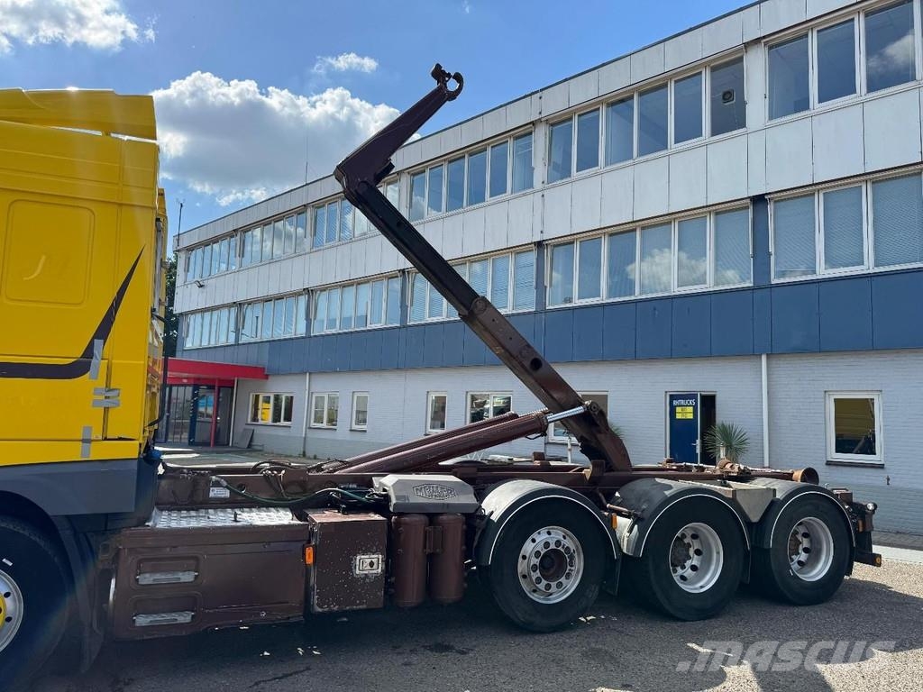 DAF XF 510 8X2 EURO 6 + MEILLER 20 TON HOOKLIFT Camion con gancio di sollevamento